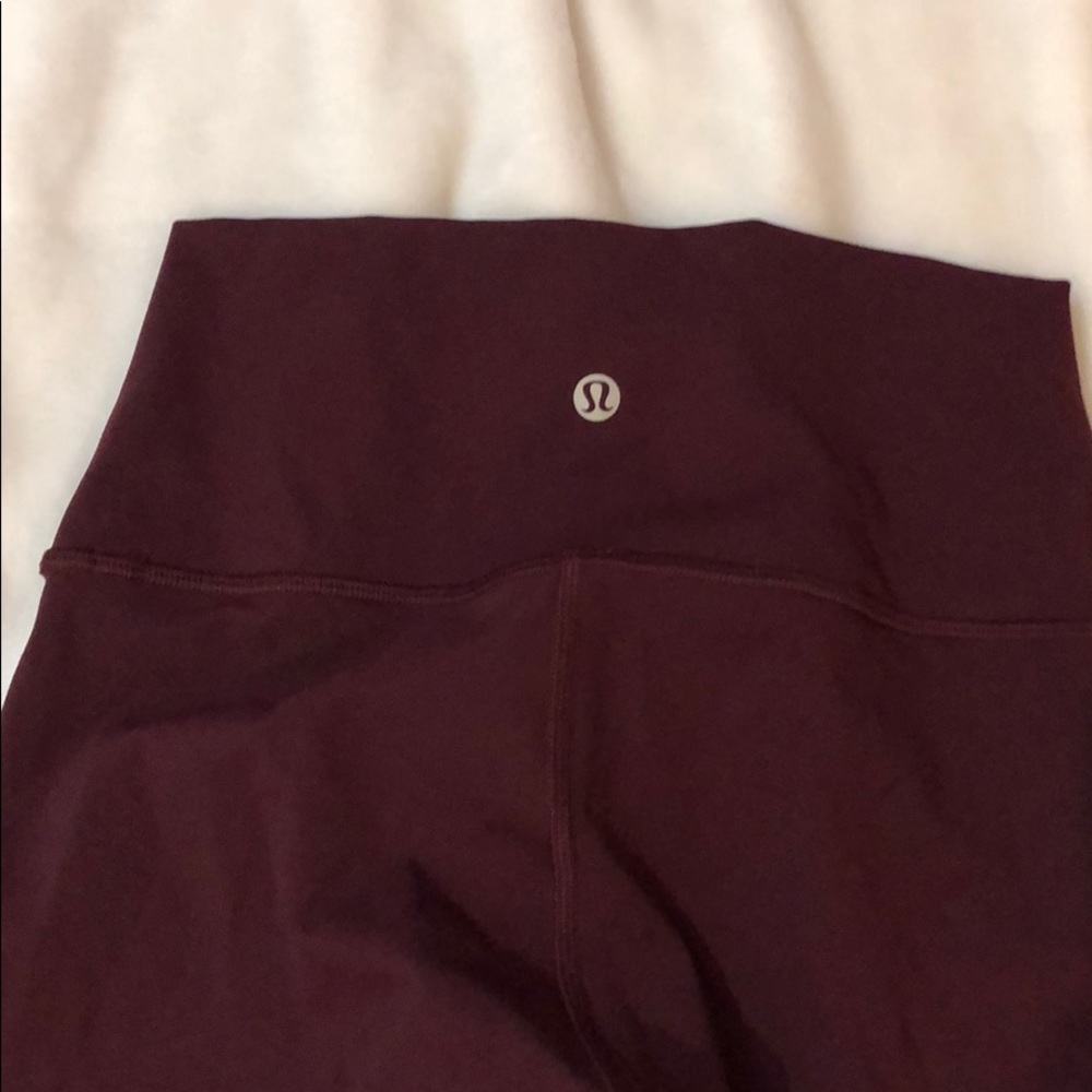 Lululemon maroon leggings
